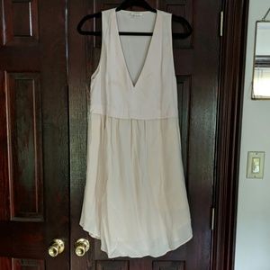 Blush Pink Wilfred Aritzia V Neck Dress size 10